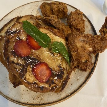Lucille's - New American Near Me - Houston, Texas