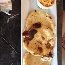 Mi Ranchito - Pupusas con queso