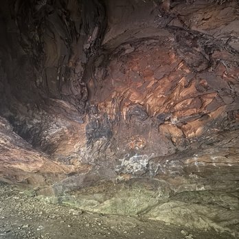 Flat Lick Falls - Cave - Parks Near Me - Gray Hawk, Kentucky