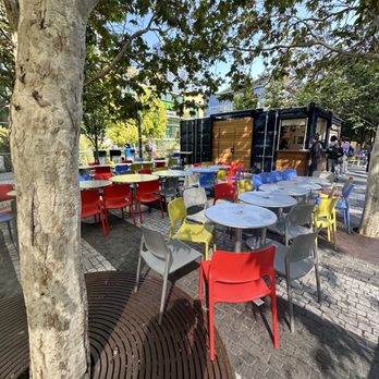 Salesforce Park - Seating - Parks Near Me - San Francisco, California Salesforce Park - Seating - Parks Near Me - San Francisco, California