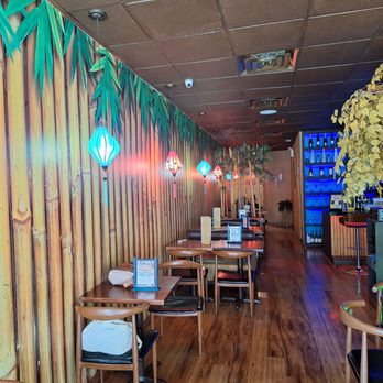Yummy Thai - Thai Near Me - New York, New York