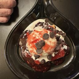 Raspberry butter cake