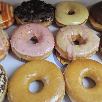 Island Glazed - Mixed assortment.. - Coffee & Tea Near Me - Aiea, Hawaii Island Glazed - Mixed assortment.. - Coffee & Tea Near Me - Aiea, Hawaii