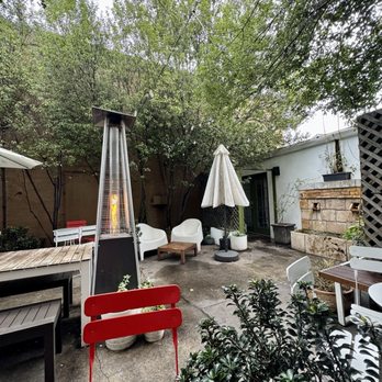 SIGNAL Coffee Roasters - Backyard - Coffee & Tea Near Me - Alameda, California SIGNAL Coffee Roasters - Backyard - Coffee & Tea Near Me - Alameda, California