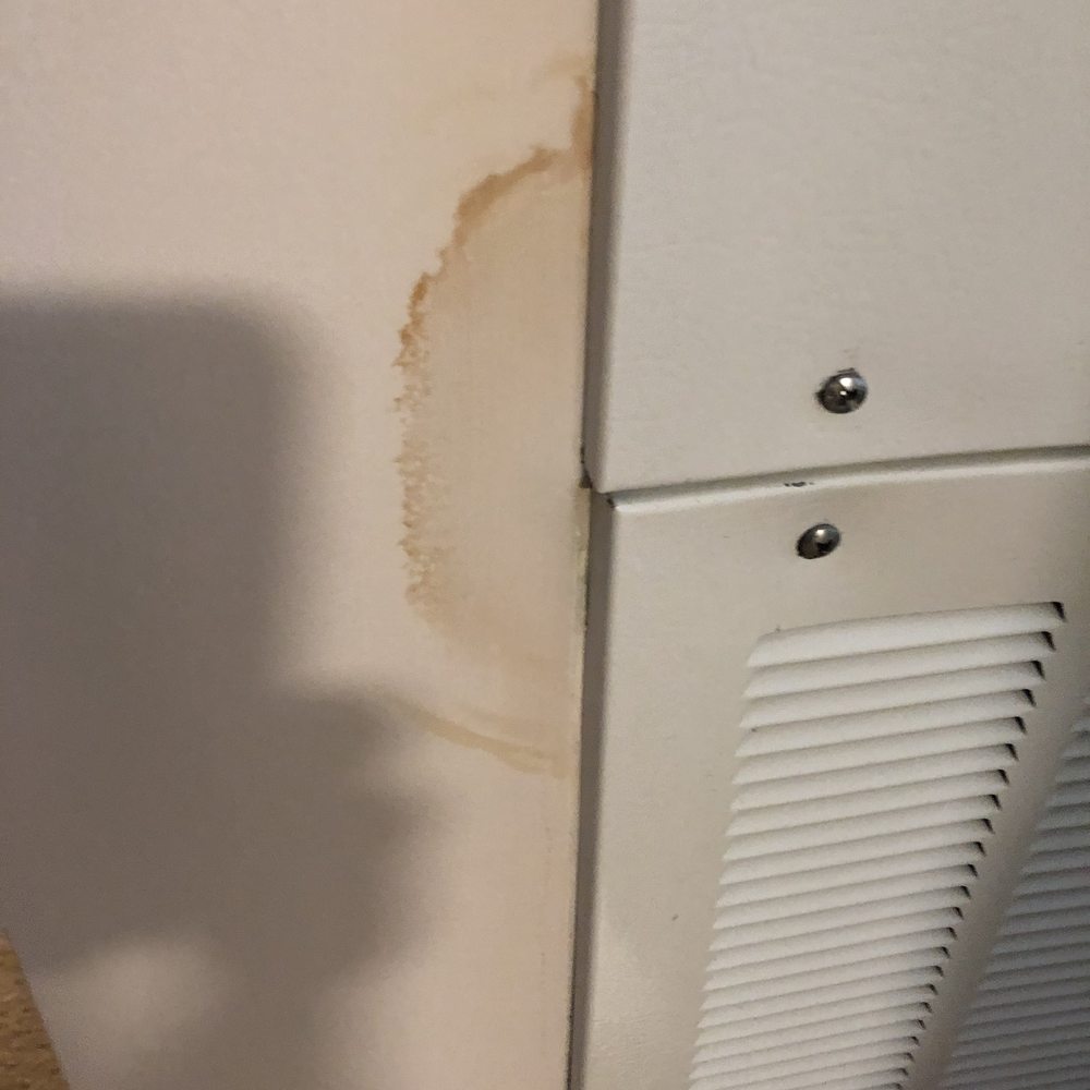 The Courts of Devon - Water stains - musky smells $ 1,830.00 a month - Apartments Near Me - Gaithersburg, Maryland The Courts of Devon - Water stains - musky smells $ 1,830.00 a month - Apartments Near Me - Gaithersburg, Maryland