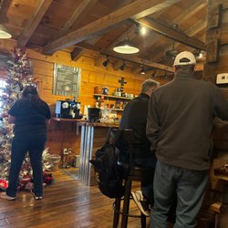Smokey Bear Cigars & Cafe - Lounge