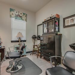 Salon 57