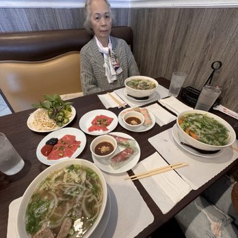 Pho House - Pho dac biet lumba 1 - Vietnamese Near Me - Goodyear, Arizona