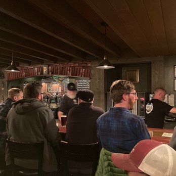 The Cellar - Pubs Near Me - Bend, Oregon