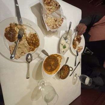 Viva Goa - Garlic Naan Channa Masala Fish Xacuti Rice - Indian Near Me - San Francisco, California Viva Goa - Garlic Naan Channa Masala Fish Xacuti Rice - Indian Near Me - San Francisco, California