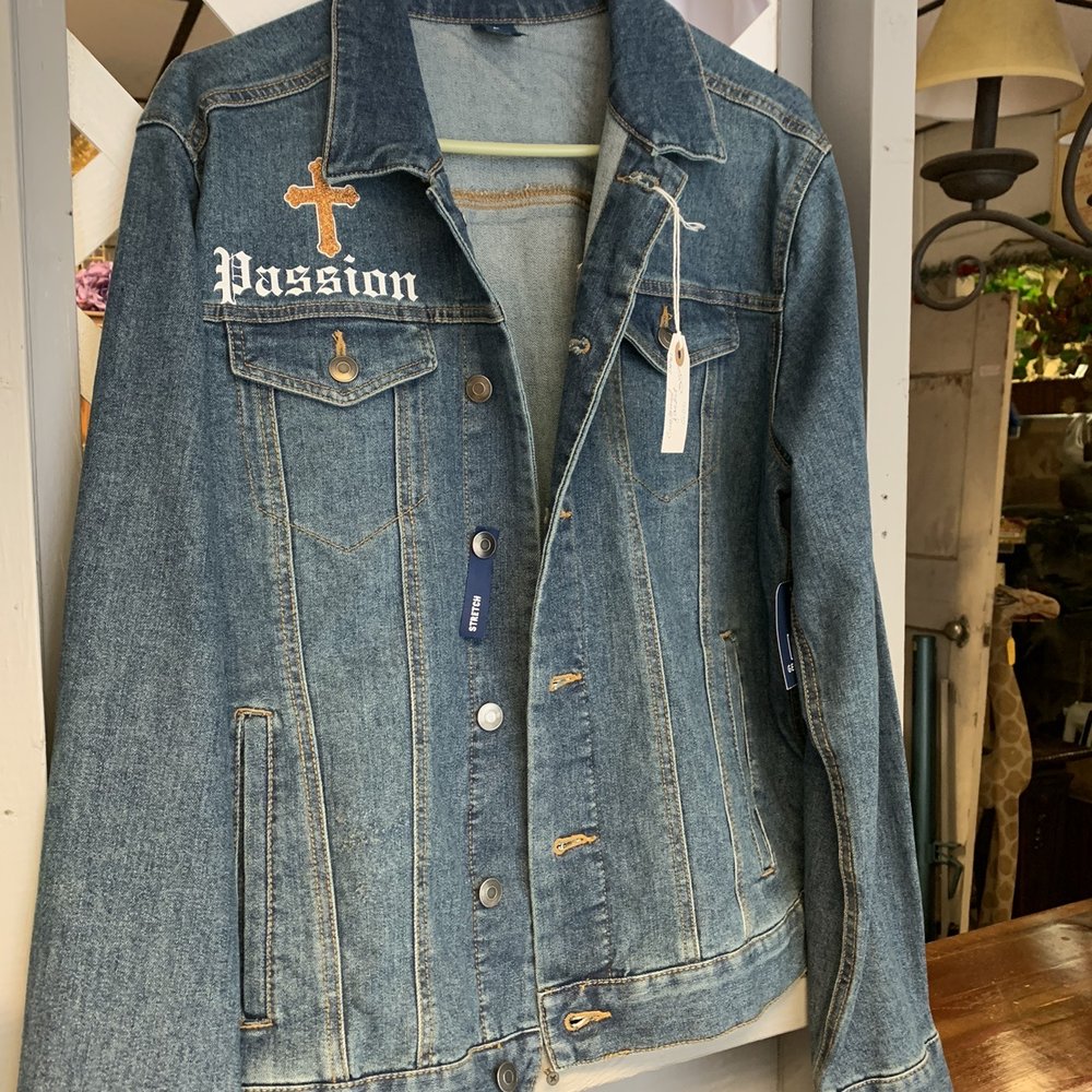 peddlers emporium - An amazing Jacket I found - Antiques Near Me - Grayson, Georgia peddlers emporium - An amazing Jacket I found - Antiques Near Me - Grayson, Georgia