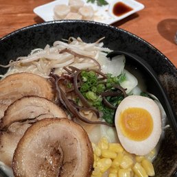 Tonkatsu Ramen Steamed Shumai