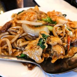 House of China Chinese Restaurant - Combination Udon Noodles!