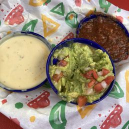 Dip trio Dip trio
