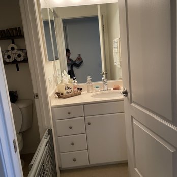 Rancho San Joaquin Apartment Homes - Second sink/area with door near living room - Apartments Near Me - Irvine, California Rancho San Joaquin Apartment Homes - Second sink/area with door near living room - Apartments Near Me - Irvine, California