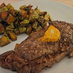 Boodles Restaurant - 16oz ribeye