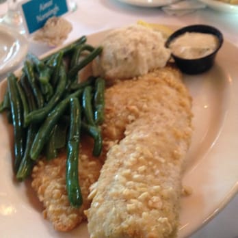 The Refuge Golf Club - Walleye with green beans and mashed potatoes - Golf Near Me - Cedar, Minnesota The Refuge Golf Club - Walleye with green beans and mashed potatoes - Golf Near Me - Cedar, Minnesota