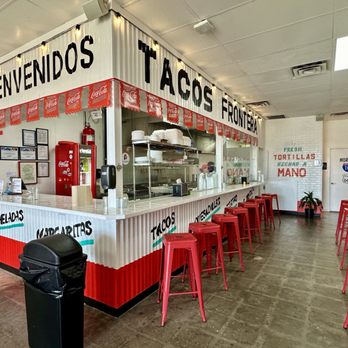 Tacos Frontera - the interior of a mexican restaurant - Tacos Near Me - Houston, Texas Tacos Frontera - the interior of a mexican restaurant - Tacos Near Me - Houston, Texas