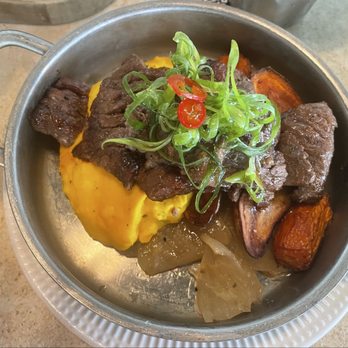 O'Kims - Kal bi wagyu short ribs with carrots and kobucha puree, and onions. - Korean Near Me - Honolulu, Hawaii