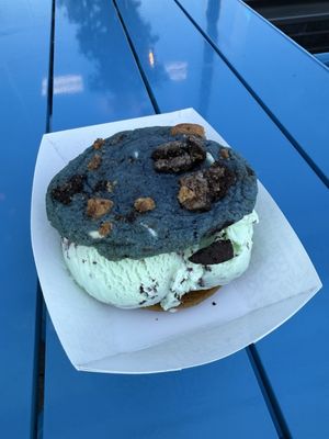The Baked Bear by null