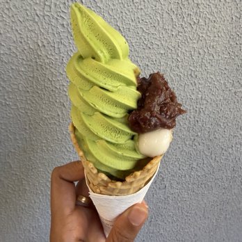 Nana’s Green Tea - Matcha Soft Serve W/ Mochi & Red Bean - Coffee & Tea Near Me - New York, New York