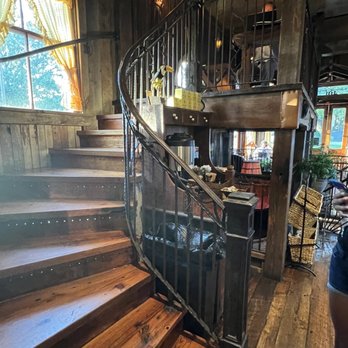 Mate Factor - Beautiful - Coffee & Tea Near Me - Savannah, Georgia Mate Factor - Beautiful - Coffee & Tea Near Me - Savannah, Georgia