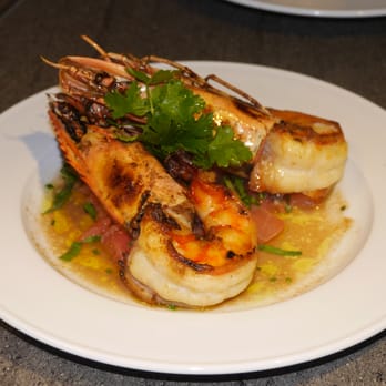 Le Pichet de Paris - Les gambas royales - French Near Me - Paris, 75