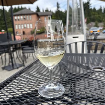 Patterson Cellars - Albariño on the patio - Wineries Near Me - Woodinville, Washington Patterson Cellars - Albariño on the patio - Wineries Near Me - Woodinville, Washington