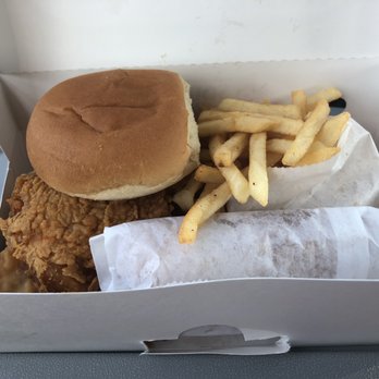 Southern Classic Chicken - Three piece dark Jumbo Combo with apple pie - Fast Food Near Me - Shreveport, Louisiana Southern Classic Chicken - Three piece dark Jumbo Combo with apple pie - Fast Food Near Me - Shreveport, Louisiana