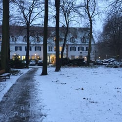 Parkhotel - Parkhotel winter view