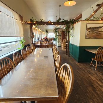 Pier Place - Pier Place as you walk in. - Seafood Near Me - Point Arena, California