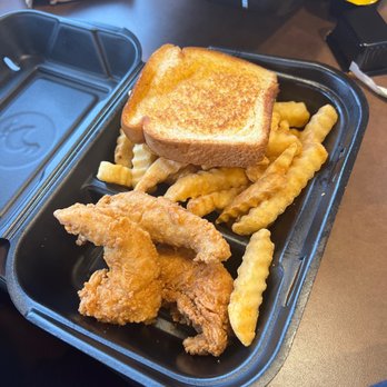 Zaxbys - Fast Food Near Me - Chesapeake, Virginia