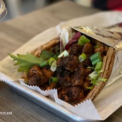 Lev Kitchen - Sweet & Spicy Chicken