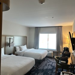 Fairfield by Marriott Inn & Suites Indio Coachella Valley - Roadtrip begins 1st stop