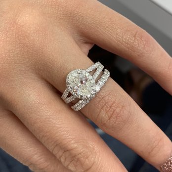 Liberty Diamonds - Custom made double band oval engagement ring and wedding band - Jewelry Near Me - Irvine, California Liberty Diamonds - Custom made double band oval engagement ring and wedding band - Jewelry Near Me - Irvine, California