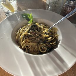 Spaghetti alla Nerano. Sooo amazingly good. Spaghetti alla Nerano. Sooo amazingly good.