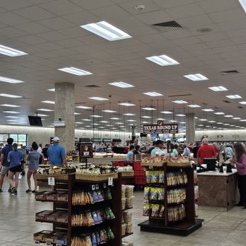 Buc-ee’s - Wow!!! This place is huge - Gas Stations Near Me - Sevierville, Tennessee Buc-ee’s - Wow!!! This place is huge - Gas Stations Near Me - Sevierville, Tennessee