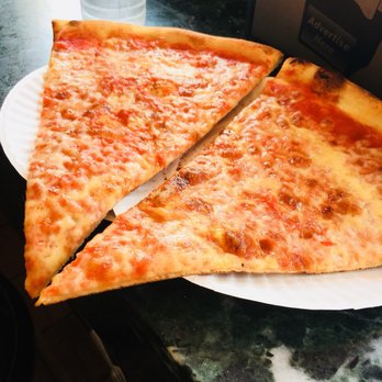 Joe's Pizza - Get in my belly - Pizza Near Me - Brooklyn, New York