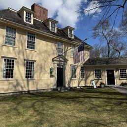 Exterior photo of Buckman Tavern - Lexington, Massachusetts Exterior photo of Buckman Tavern - Lexington, Massachusetts