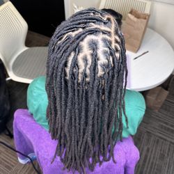 Loc’d in with Sharika