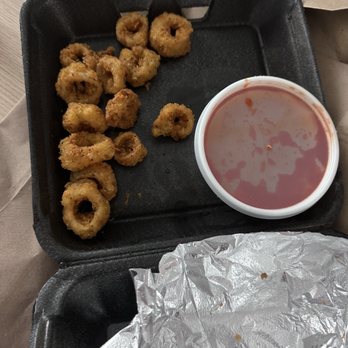 Angelo’s Pizzeria - Pizza was good but I was disappointed in the calamari. This is how much calamari was in my one order. - Pizza Near Me - Davie, Florida Angelo’s Pizzeria - Pizza was good but I was disappointed in the calamari. This is how much calamari was in my one order. - Pizza Near Me - Davie, Florida