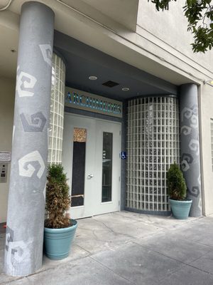 Archimedes Banya by null