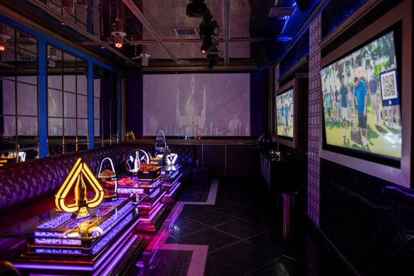 MICS Karaoke by null