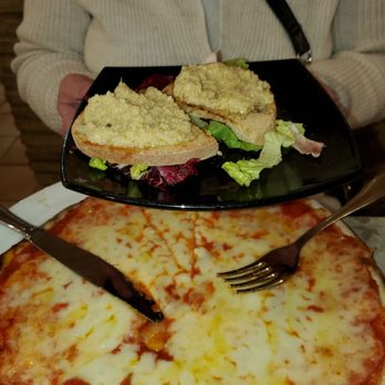 Est Est Est - Artichoke brushcetta, margaritas pizza. - Roman Near Me - Rome, RM