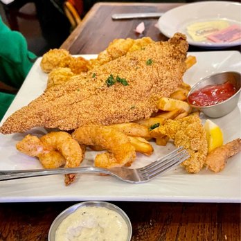 Anaya's Seafood Scratch Kitchen - Fried Seafood Trio - Seafood Near Me - Richardson, Texas Anaya's Seafood Scratch Kitchen - Fried Seafood Trio - Seafood Near Me - Richardson, Texas