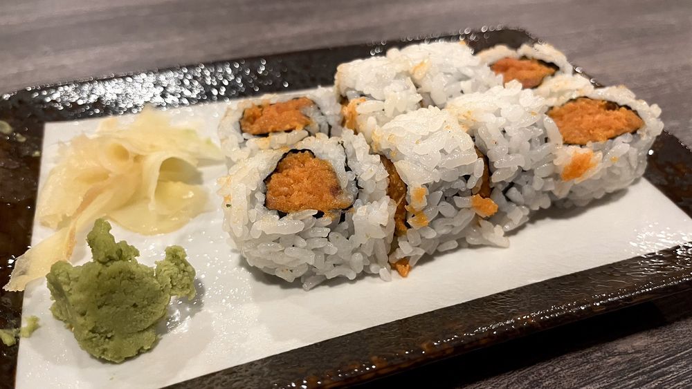 UNI Japanese Cuisine Logo