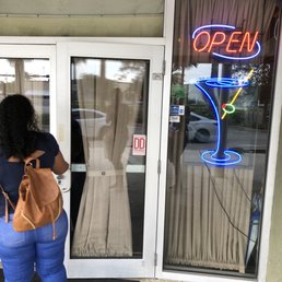 CAFE MAXX - Updated August 2025 - 391 Photos & 307 Reviews - 2601 E