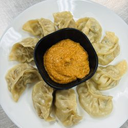 Himalayan Flavor - Perfectly filled chicken Momo