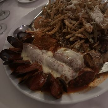 LouCas - Italian Near Me - Edison, New Jersey LouCas - Italian Near Me - Edison, New Jersey