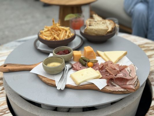 Terrasse Nelligan by null